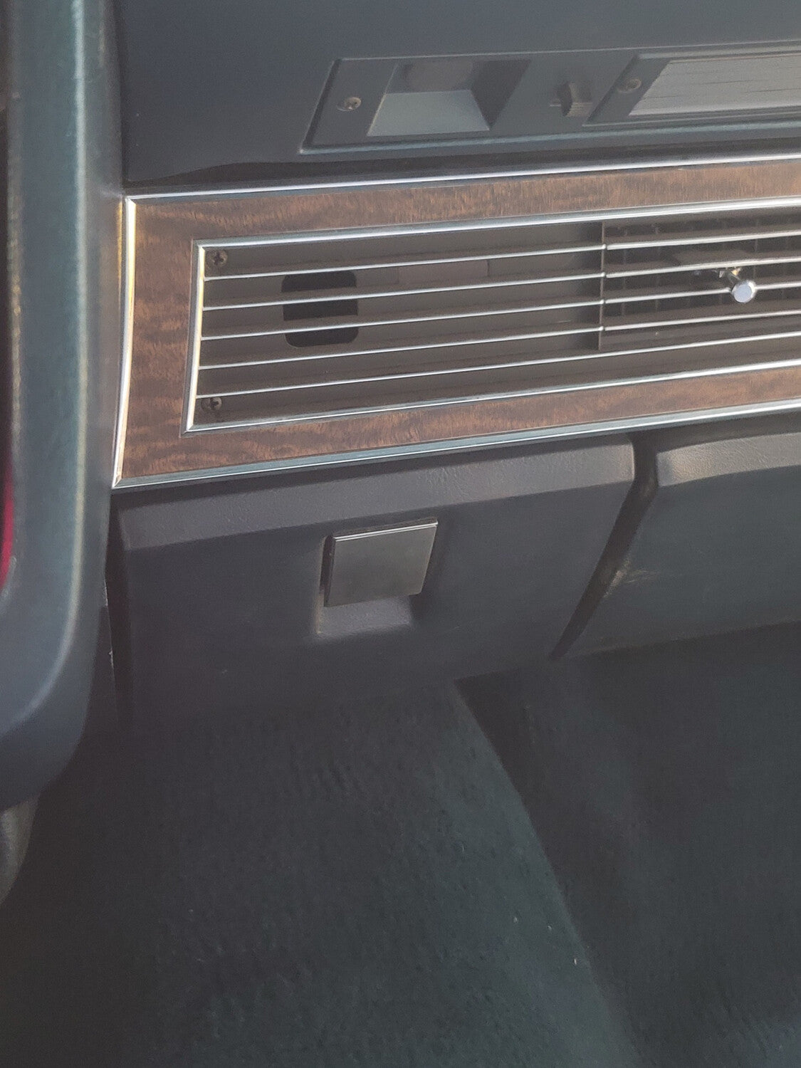 1966-1969 Lincoln Ashtray Air Ride Control Panel